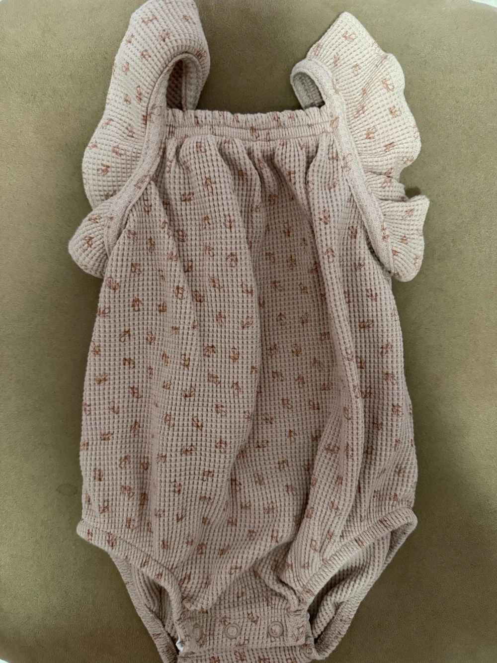 Adorable outfit